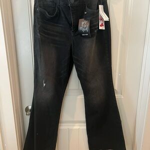 High Rise Itty Bitty More Boot w/Raw Hem